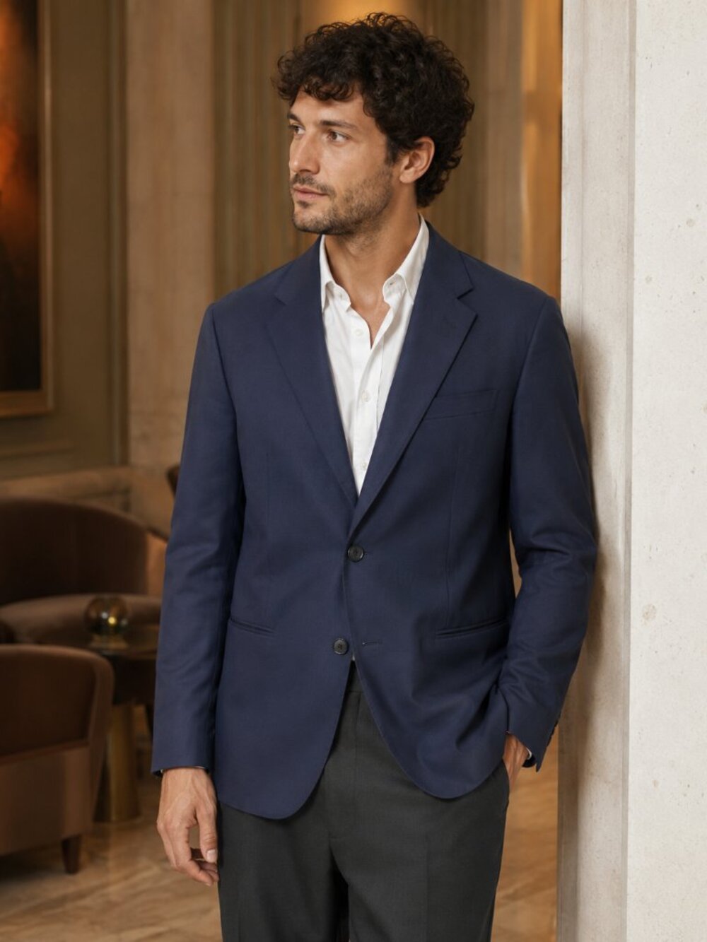 Valentino Men’s 100% Fleece Wool 2-Button Blazer • Italy • 42R US | 52 EU Blue